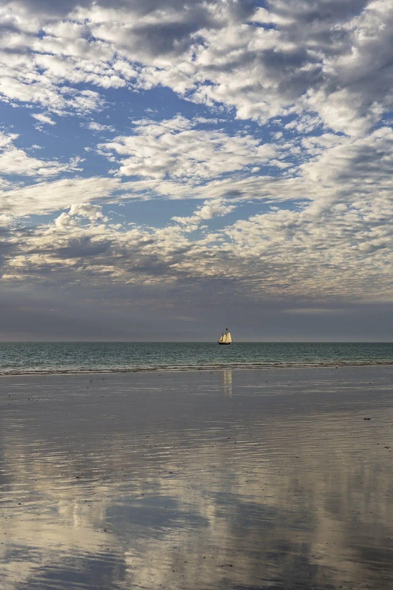 Willy Sails | copy-of-white-haven-abstract | Posters, Prints, & Visual Artwork | Inspiral Photography